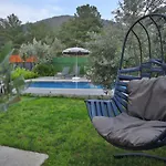Βίλα Olive Garden House